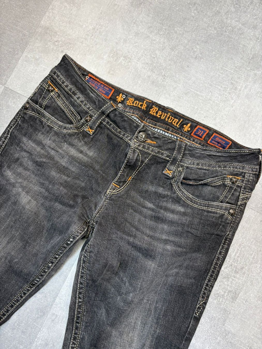 Jeans: Rock Revival Bootcut Flared Jeans - Grösse XL/31 – Nuovo (secondo la descrizione) da Werdenberg venduto da hase.vintage 3
