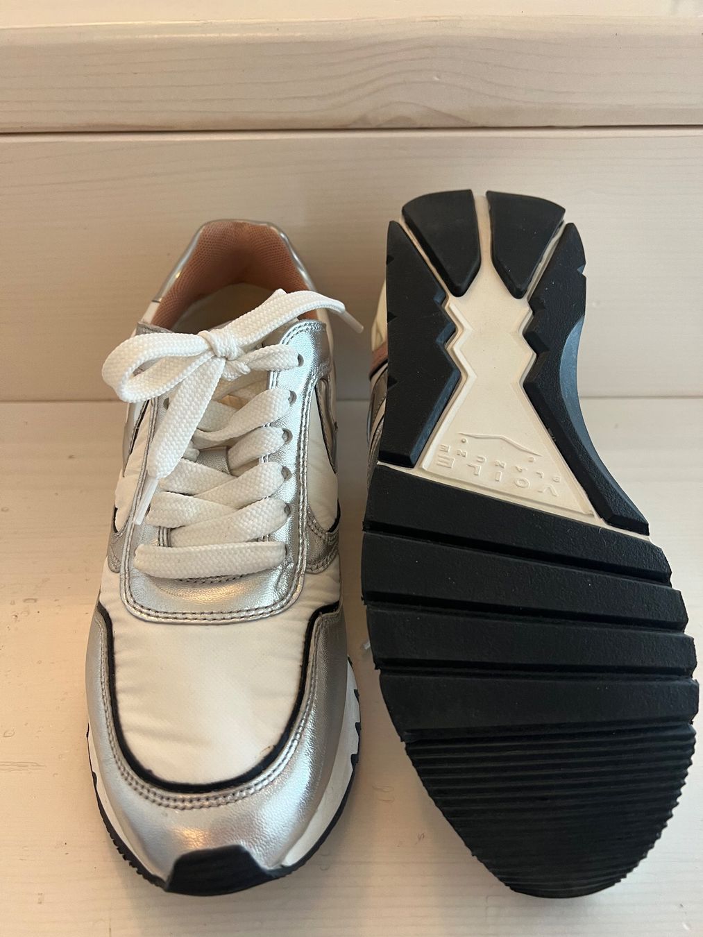 Scarpe da donna: Sneakers Voile Blanche – Usato da Hausen AG venduto da Jean1968 2