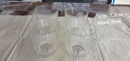 4 verres à eau