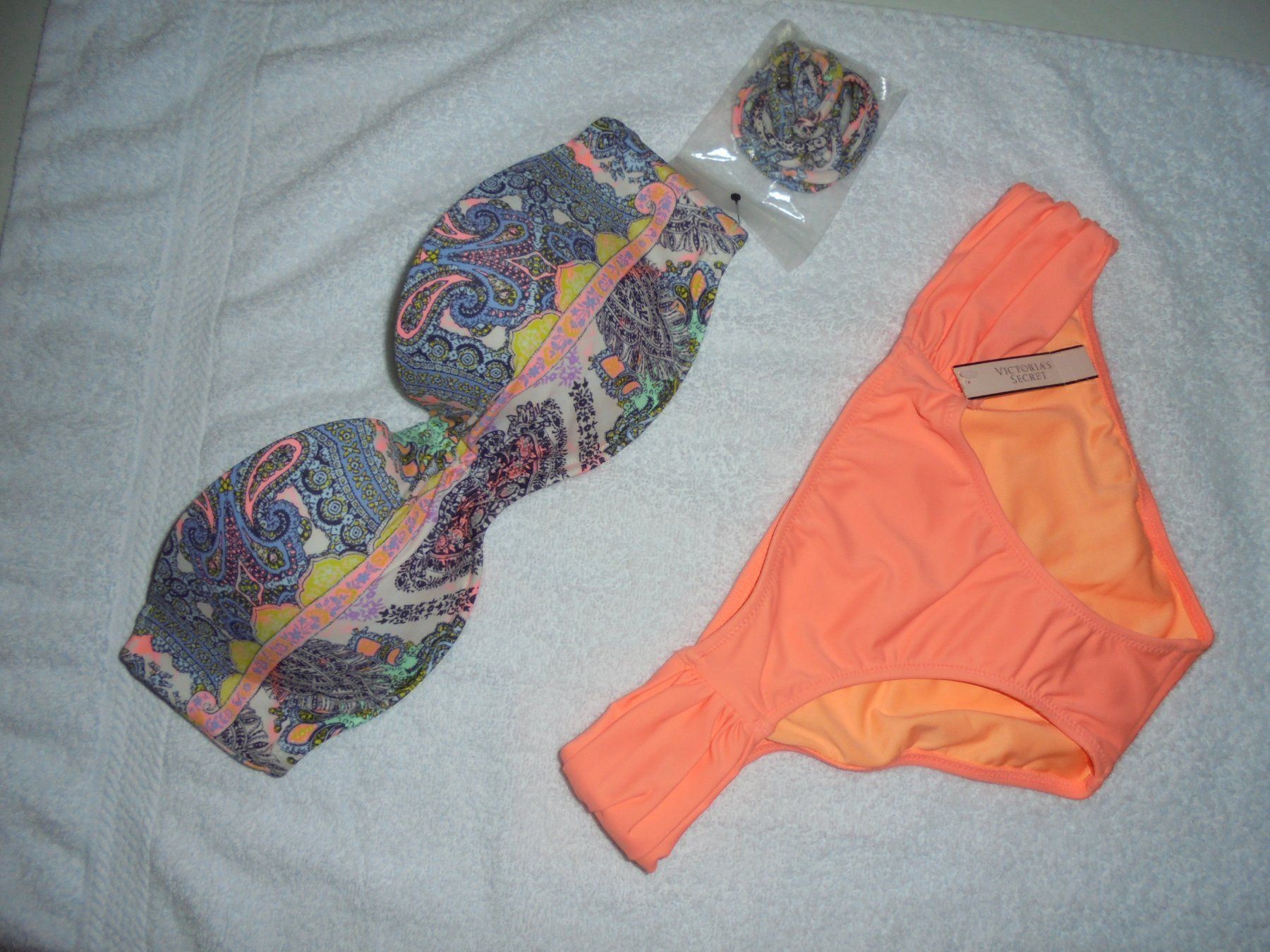 Victoria's Secret Costumi da bagno & Bikini: VICTORIA'S SECRET BIKINI GR. S / 70 D – Nuovo e nell'imballaggio originale da Aarau Rohr venduto da PinkSchwein