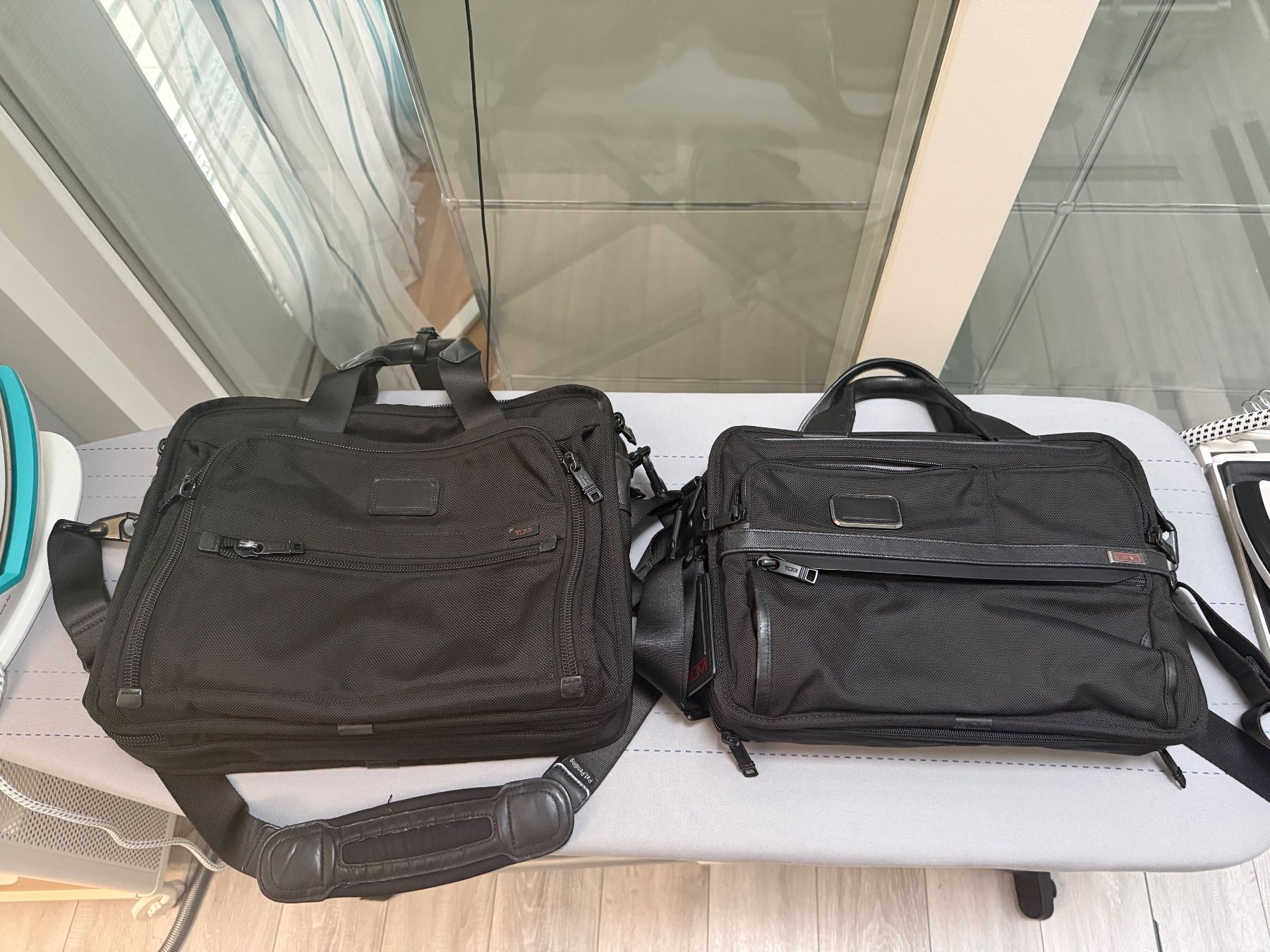 Tumi Valigie & Borse: TUMI Laptoptasche Schwarz, Top Zustand - Schnäppchen! – Usato da Steinhausen venduto da Luxury_Limited 4