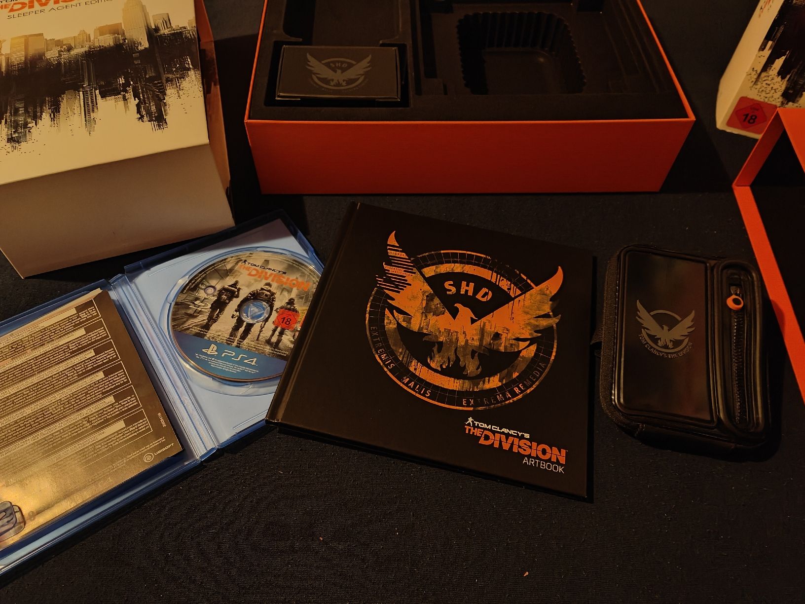 Giochi: The Division Sleeper Agent Edition mit Spiel & Tasche & Buch – Usato da Rothrist venduto da SiddharthaMoon 1