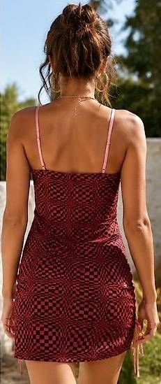 Robes: Vends robe à bretelles imprimé Mandala – D'occasion à Crans VS par cei_qws7 2