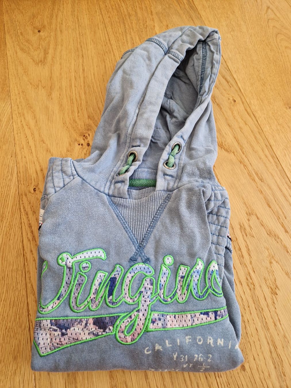Vingino Maglioni & Felpe: Kapuztenpullover Gr. 122 Vingino – Usato da Davos-Dorf venduto da Bpelikan