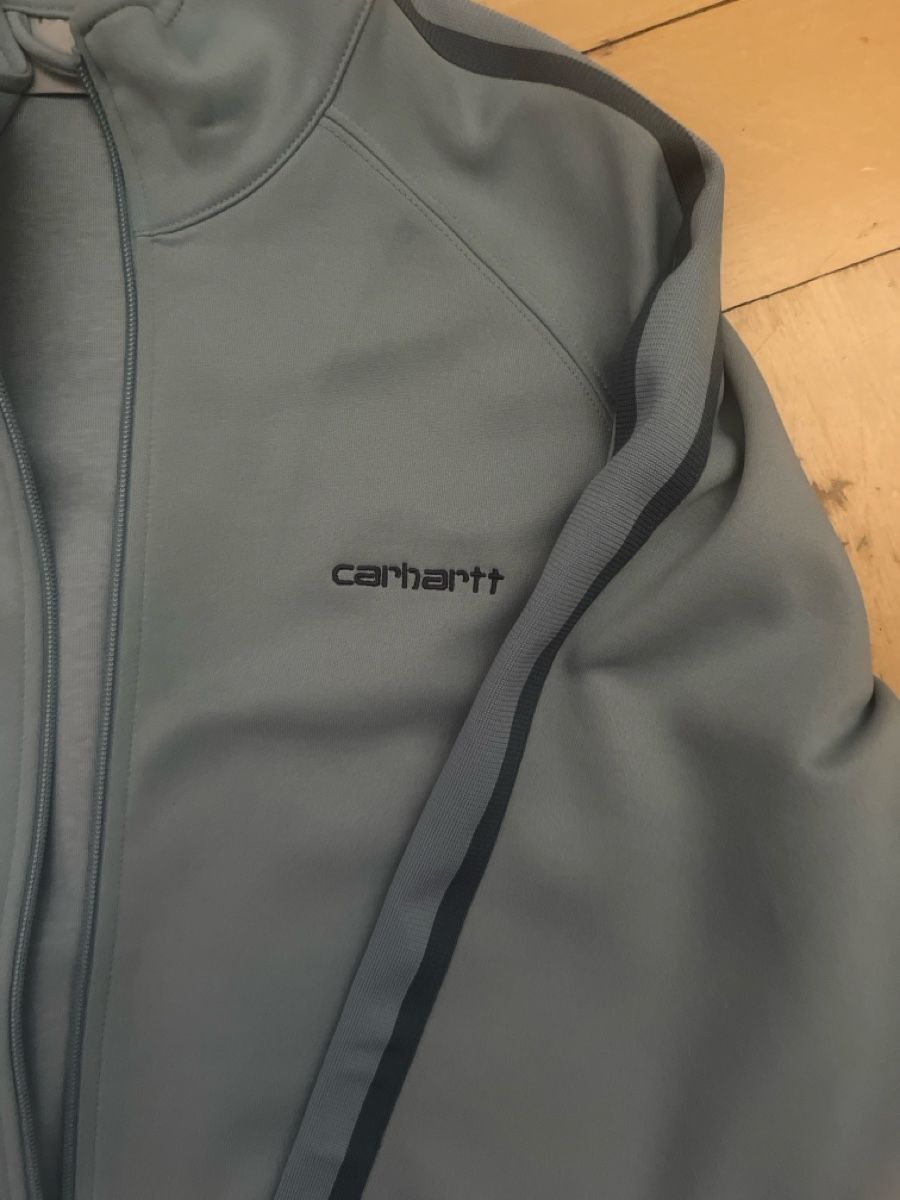 Costumes: Carharrt Trainer  – D'occasion à zürich par blume8888 1