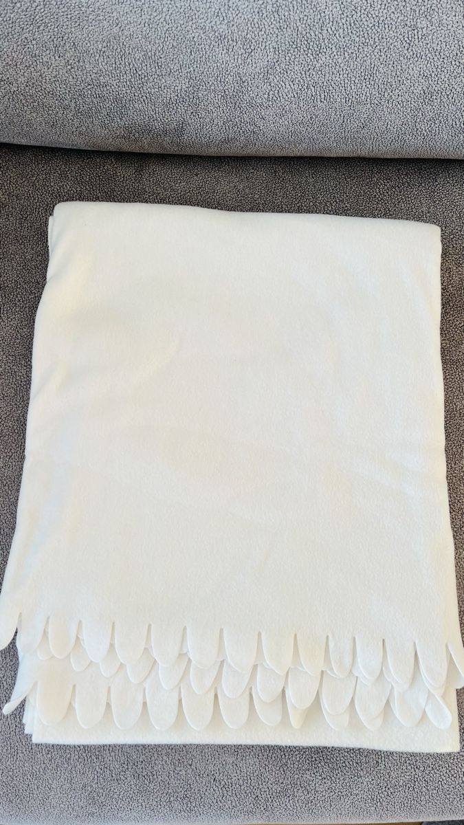 Coperte: Couverture polaire blanche douce & chaude – Nuovo (secondo la descrizione) da Lausanne venduto da Global.P