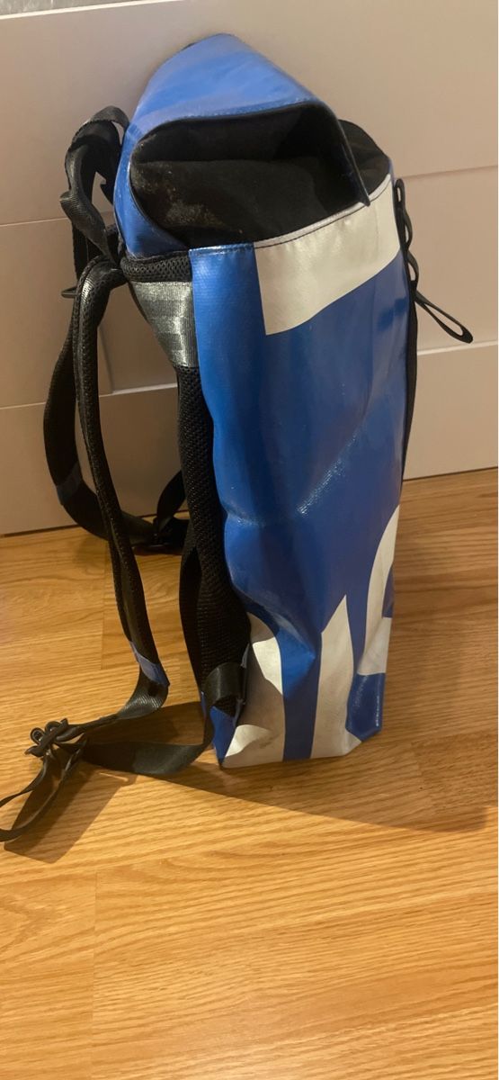 Freitag Zaini: Freitag Rucksack Clapton – Usato da Münsingen venduto da sta_w69n 2