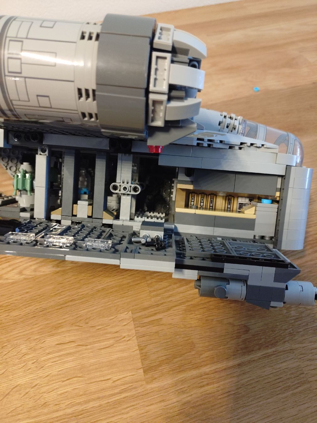 Lego Spielzeuge: Lego Razor Crest Mod – Gebraucht aus Embrach von RandyG91 3
