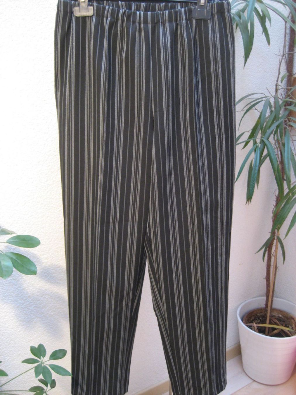 Pantaloni: Pantalon taille M – Nuovo (secondo la descrizione) da Delémont venduto da marryb