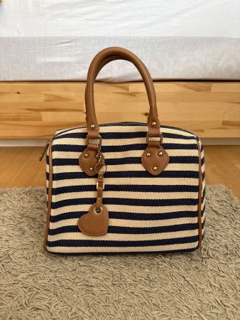Gestreifte Handtasche im Marine-Stil, neuwertig!