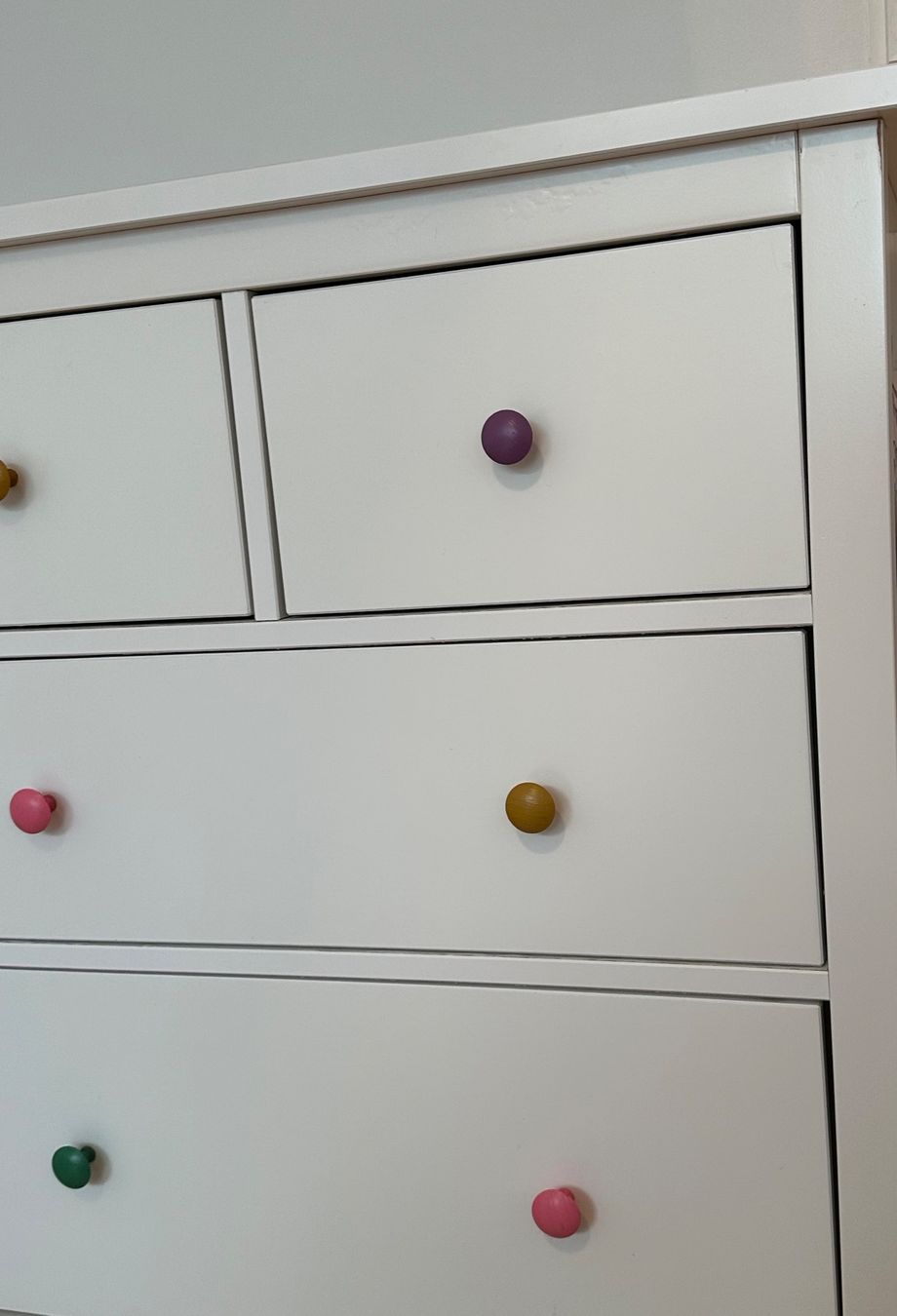 Cassapanche: HEMNES Kommode mit 8 Schubladen Ikea – Usato da Herrliberg venduto da SAY10 4