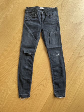 Zara Jeans