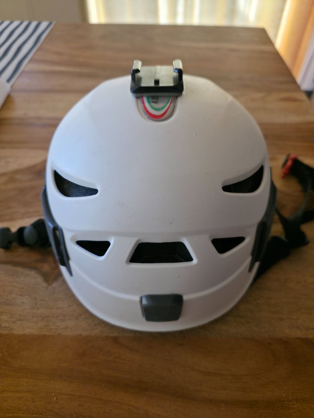 Caschi: Kletterhelm mit Gopro Halterung – Usato da Rebstein venduto da Memo-Moonstar 1