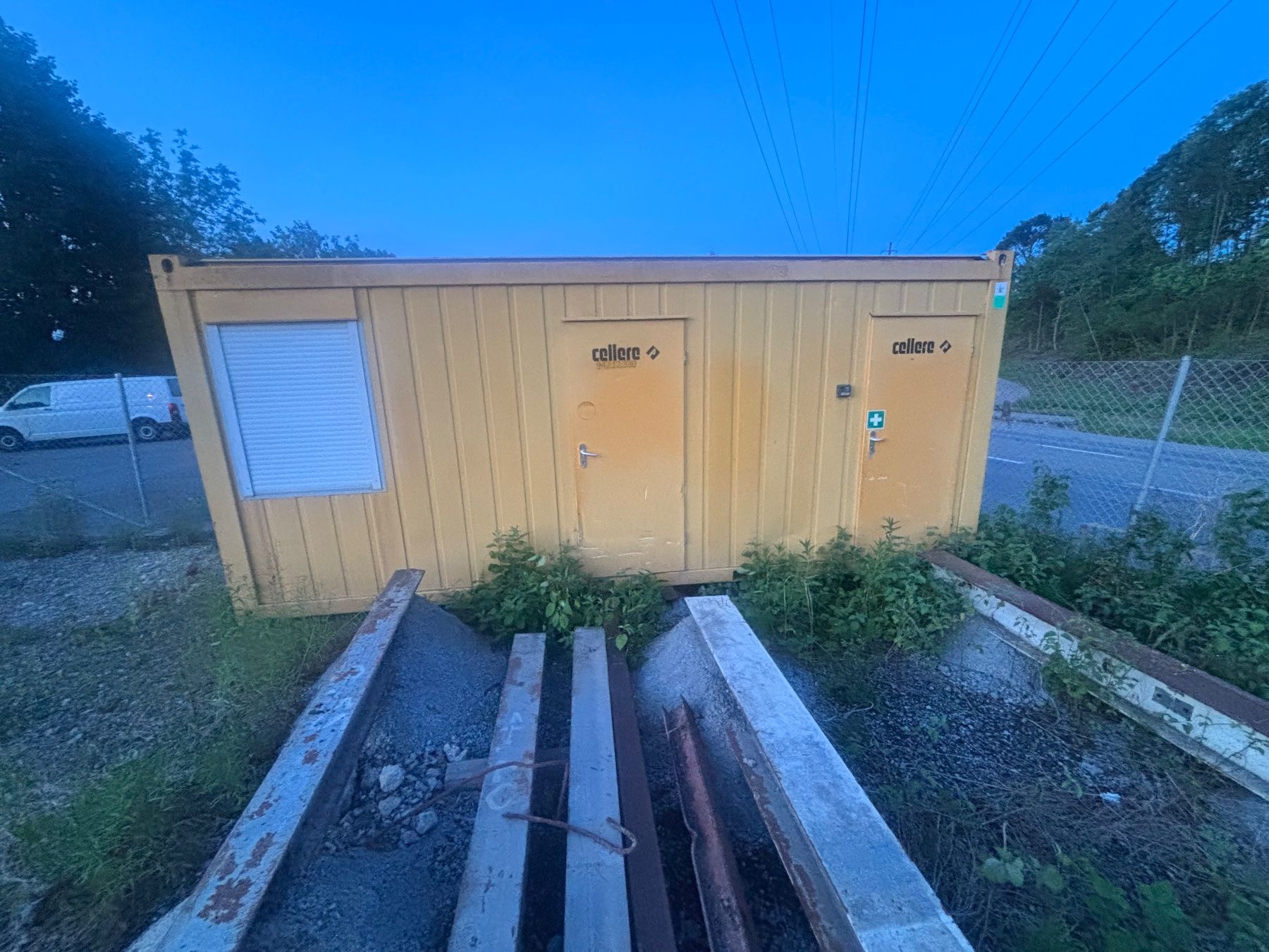 Conteneurs de construction: Bürocontainer Containex gut erhalten – D'occasion à Goldach par betonsprtzer