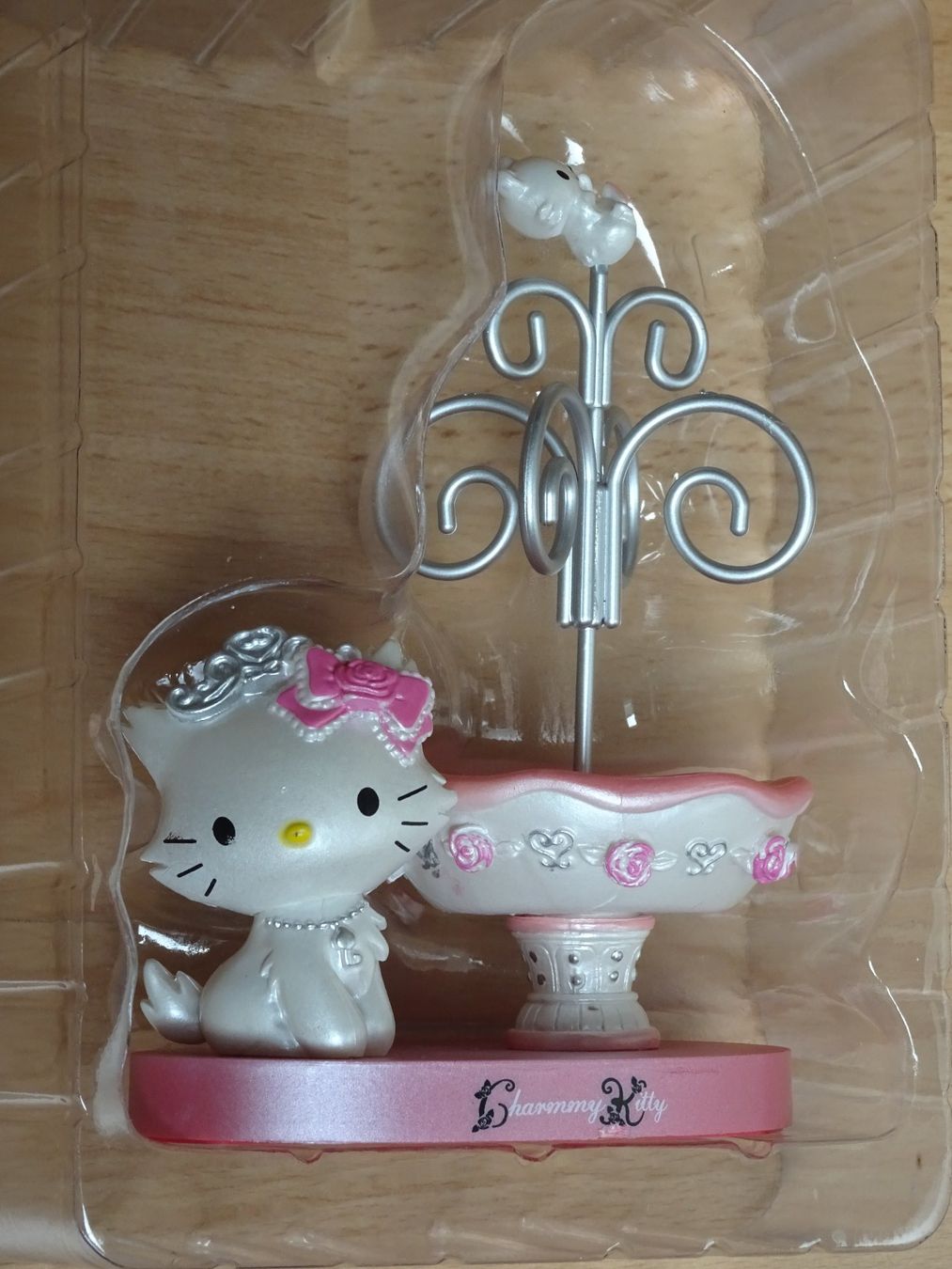 Tutte le decorazioni: Sanrio Hello Kitty / Charmmy Kitty Schmuckständer – Nuovo (secondo la descrizione) da Oberönz venduto da sunblink 2