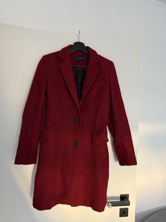 Damen Mantel Zara Woman rot mit Knöpfen Grösse S