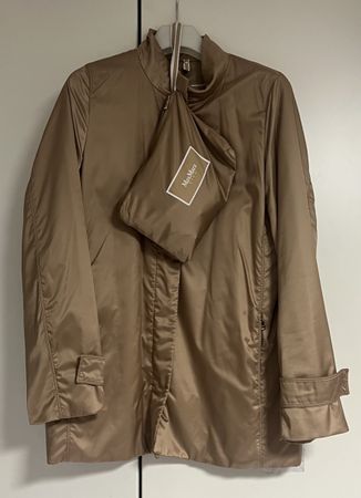 Max Mara Übergangsjacke, Grösse 38, Beige, Neuwertig!