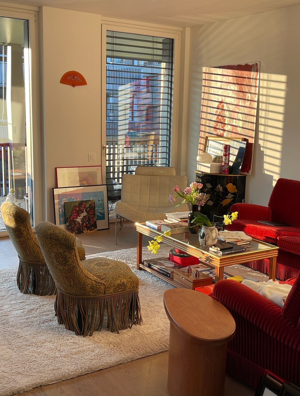 Sofas: Dänisches Ecksofa um 1960, in kirschrotem Möbelvelours – Neuf (Voir description) à Rotkreuz par Angelikiy 3