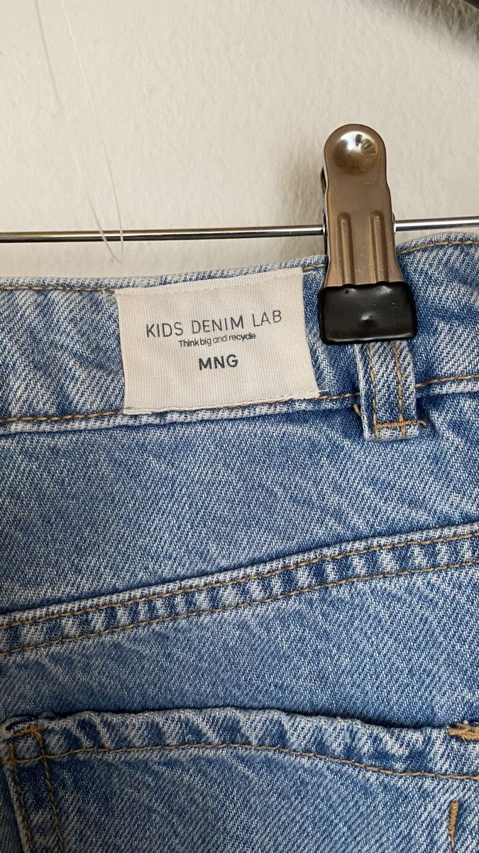 Mango Pantaloni: MNG coole Mädchen Denim Jeans 140 – Usato da Pfäffikon SZ venduto da Anita8808 3