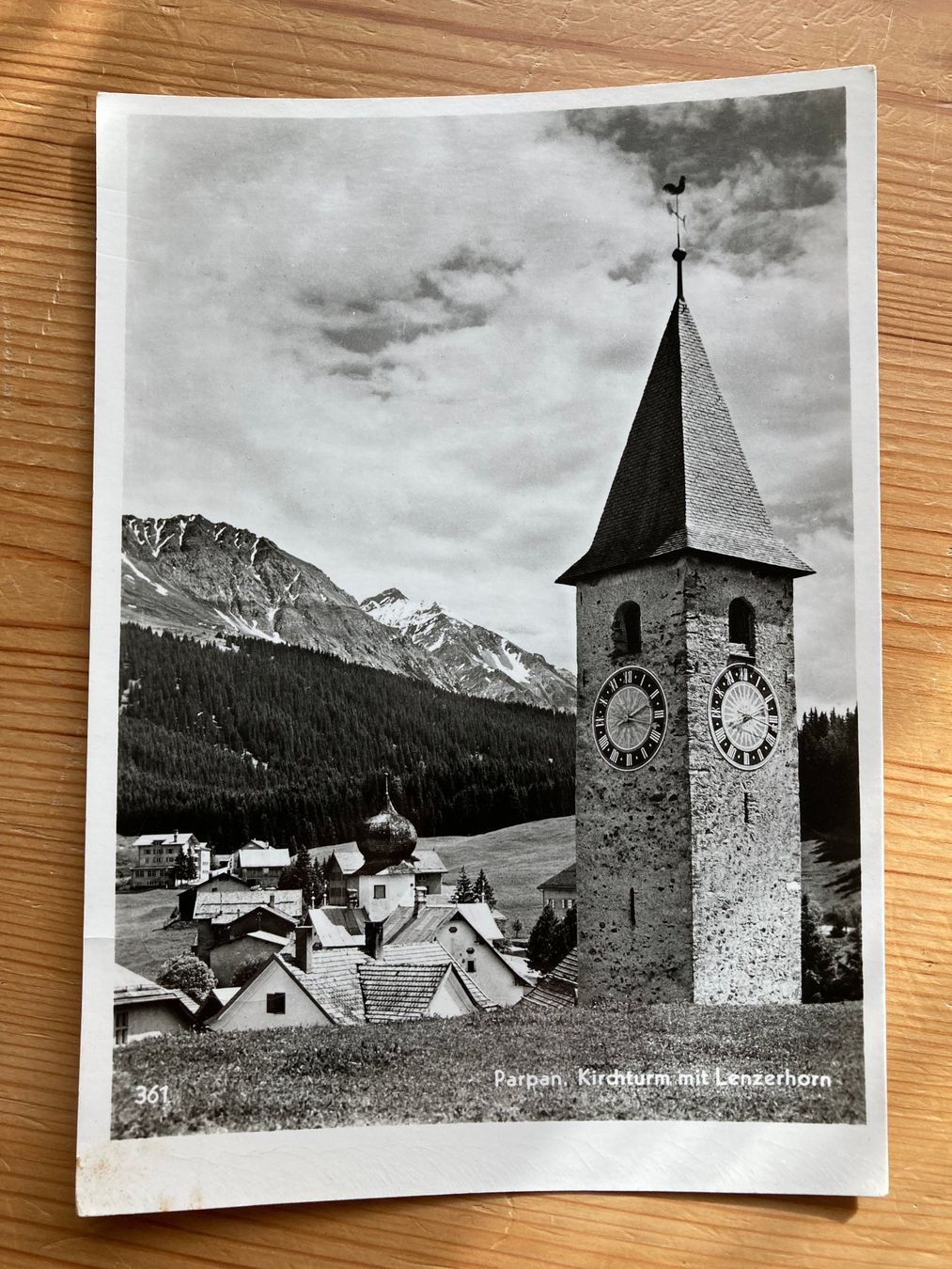 Cartoline postali: Parpan - Kirchturm mit Lenzerhorn - AK 1968 – Usato da Oberuzwil venduto da Henri09