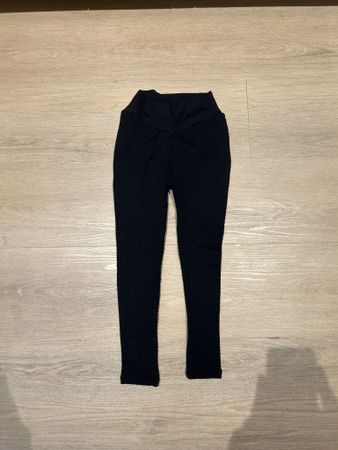 Schwarze Sport-Leggings Grösse S / Push Up Effekt