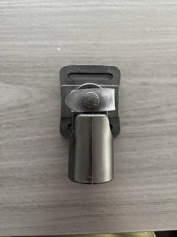 Tiro a segno: Holster für Schlagstock – Usato da Fahrwangen venduto da Mischu_91