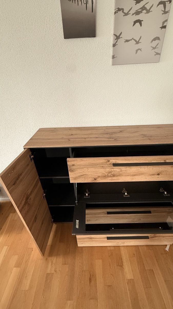 Credenze: Modernes Sideboard / Highboard Holzoptik & Anthrazit – Usato da Hochdorf venduto da Lilporto 1