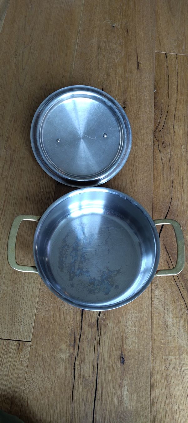 Padelle: Pfanne – Usato da Rickenbach SZ venduto da Schnagglilivia 1