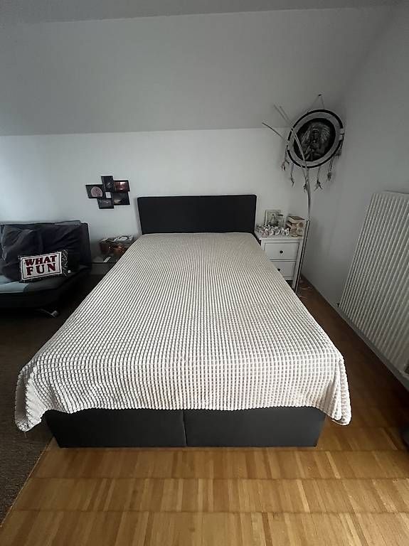 Lits: Boxspringbett 140X200 – D'occasion à Günsberg par art_bjn8