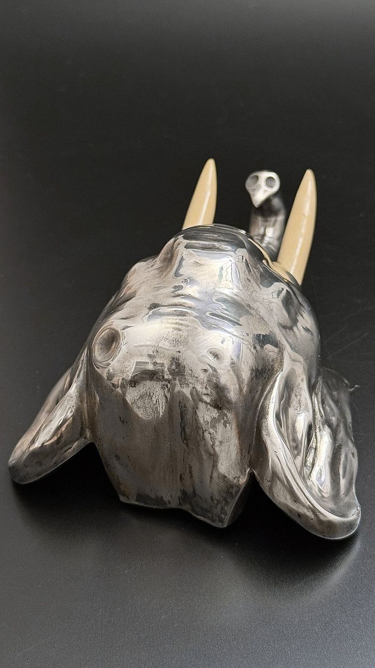 Skulpturen & Statuen: Versilberte Hotel-Rezeption / Ladenklingel mit Elefant – Gebraucht aus Luzern von Eukalyptus 3