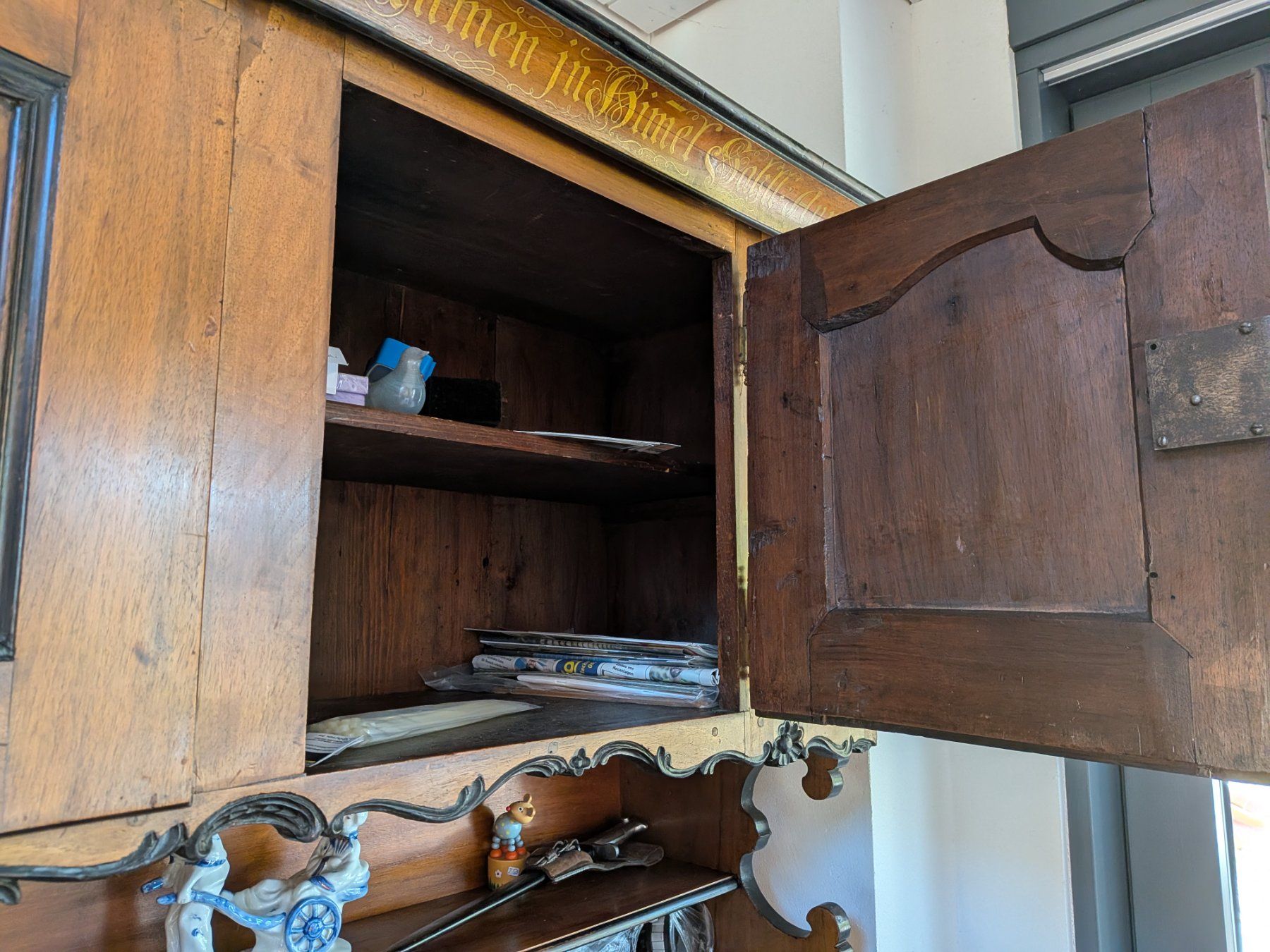 Credenze: Barockbuffet 1727. Nussbaum. Wohnfertig – Usato da Schönenwerd venduto da kybi 6