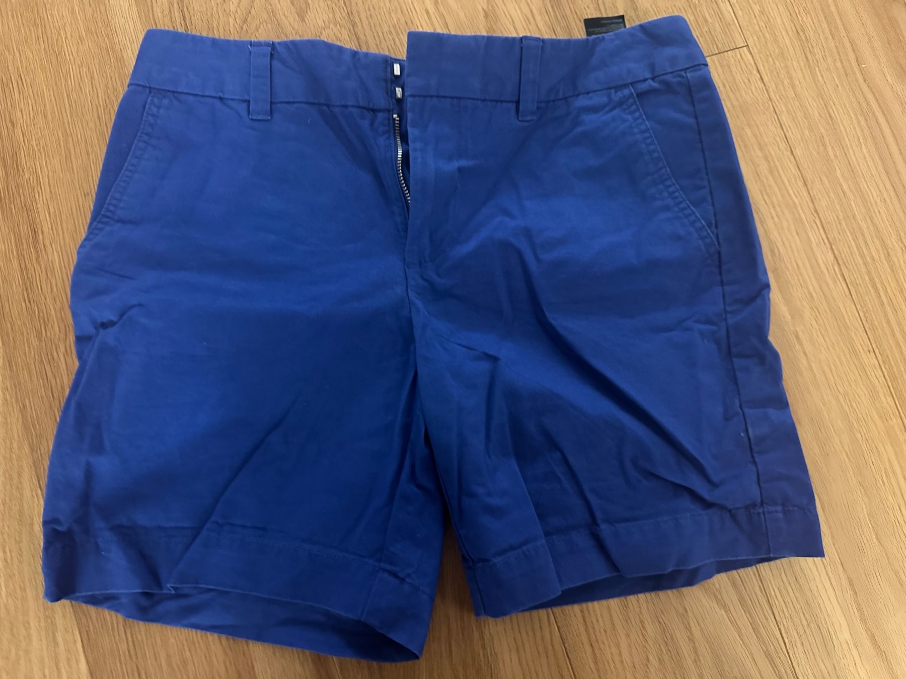 Tommy Hilfiger Pantaloni: Tommy Hilfiger Hose königblau short – Usato da Pfaffhausen venduto da Klaras_second_hand