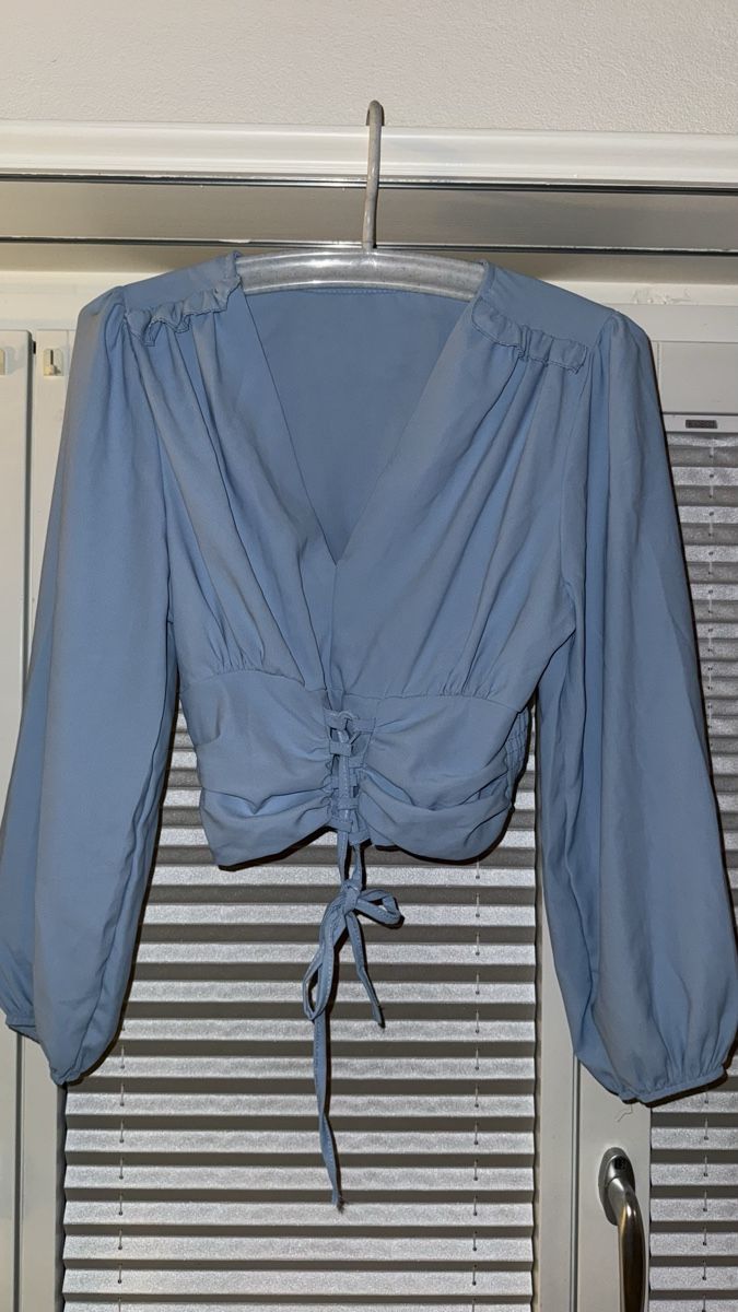 Camicette: Elegantes Top zum binden. – Nuovo (secondo la descrizione) da Bellmund venduto da gioiafes