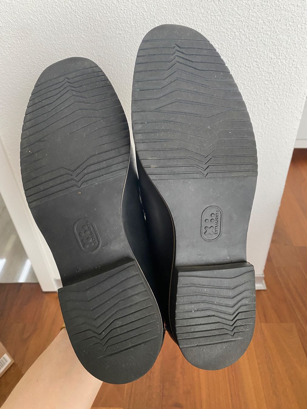 Navyboot Scarpe da donna: Schwarze Damen Halbschuhe, Grösse 40 – Usato da Jonschwil venduto da luc_95qv 3