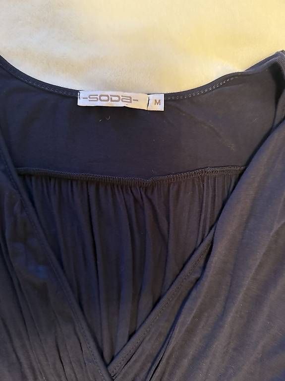 Kleider: Kleid Blau Soda – Gebraucht aus Füllinsdorf von Rivai 1