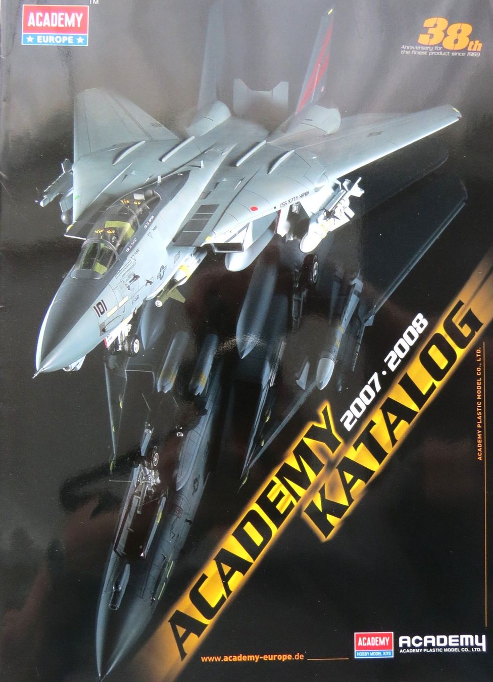 Modellbausätze & Standmodelle: Academy Modellbaukatalog 2007 - 2008 – Neu (gemäss Beschreibung) aus Ettingen von campione_1 1