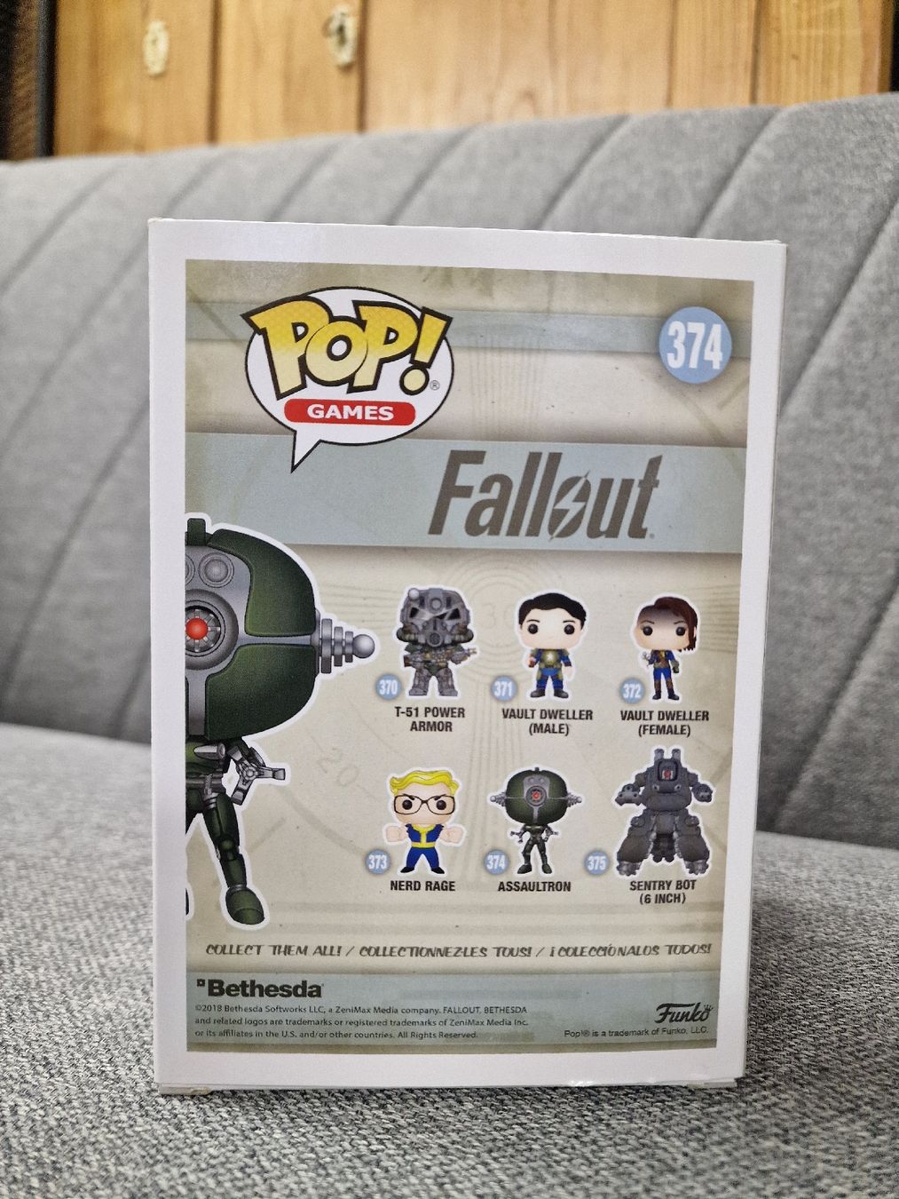 Funko Figuren: Funko Pop! Games Fallout Assaultron #374 Figur Neu – Neu und originalverpackt aus St. Erhard von hubi36 2