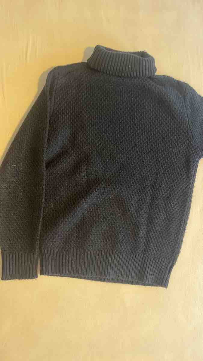 Pullover & Sweatshirts: Gutteridge Pullover Grösse M neuwertig – Neu (gemäss Beschreibung) aus Salgesch von steeeeeve07 2