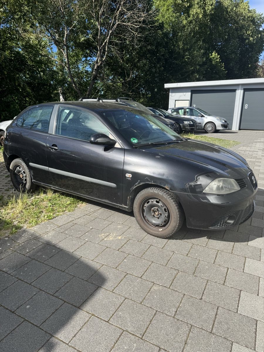 Seat Automobili: Seat Ibiza – Usato da Aarwangen venduto da vic_8t2r 2