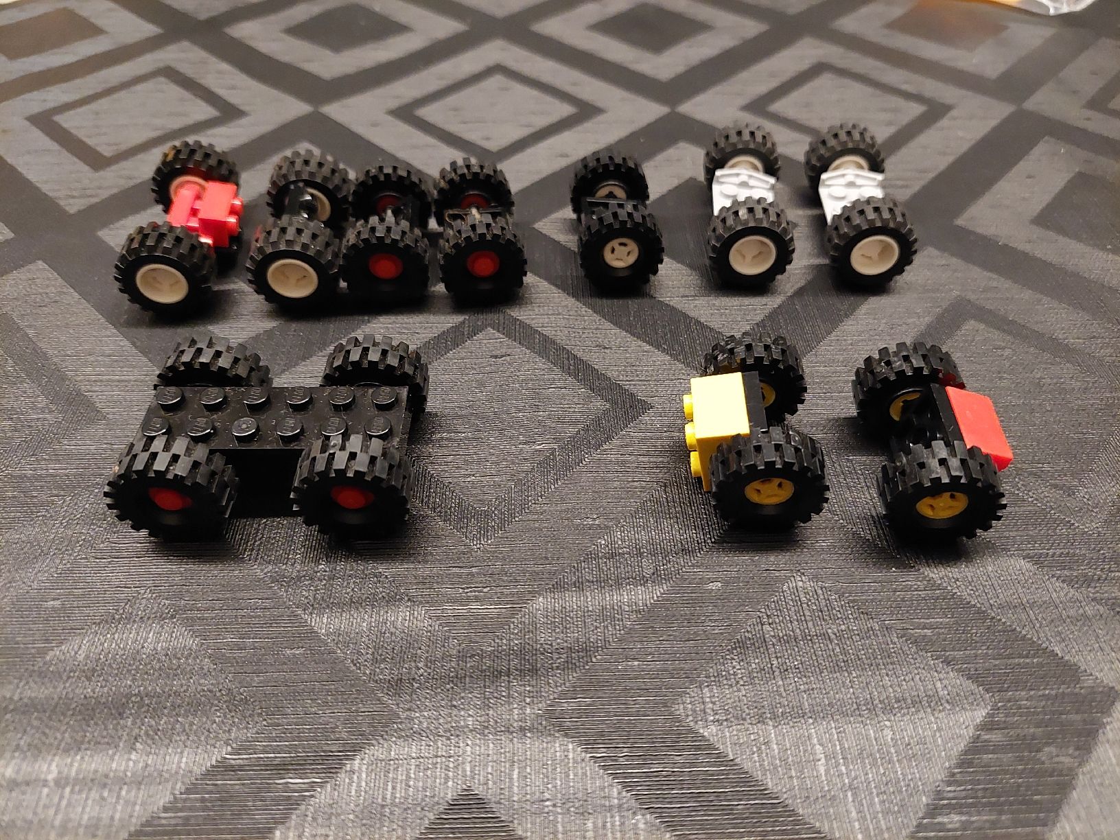 Lego Spielzeuge: Div. Lego Räder & Achsen – Gebraucht aus Zetzwil von sti_x9xf 3