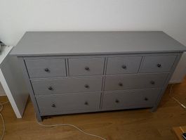 Kommode mit 8 Schubladen - Ikea Hemnes