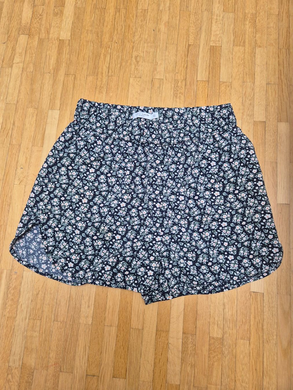 Name It Pantaloni: Kurze Hose / Shorts, name it, Grösse 152 – Usato da Wettingen venduto da Lenny15