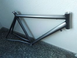 FORT Czech Sloping Rennvelorahmen Aluminium 54 cm PORTOFREI!