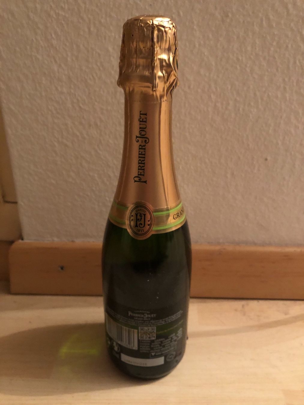 Vino: Champagner Perrier-Jouet Grand Brut375ML – Nuovo e nell'imballaggio originale da Wald ZH venduto da mlnt 1