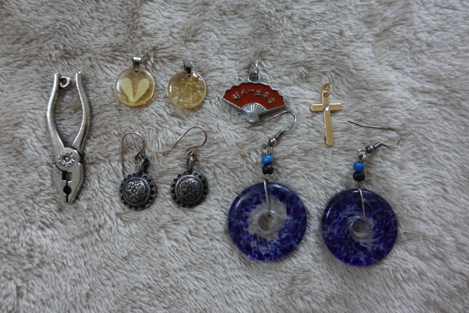 Altri gioielli: 1 schönes 36 teiliges Modeschmuck Set – Usato da rorschach venduto da Babsi64 3