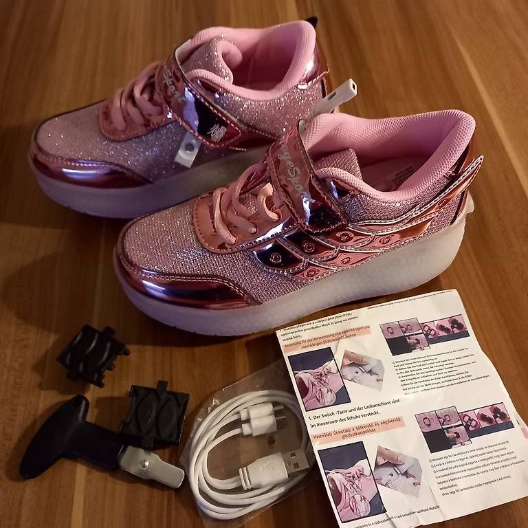 Pattini in linea & Pattini a rotelle: Schuhe mit Rollen Neu – Nuovo e nell'imballaggio originale da Wattwil venduto da Rainbow412