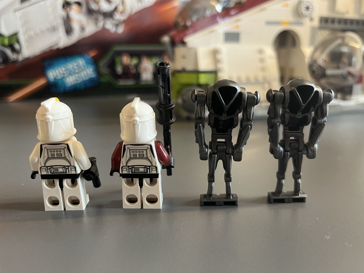 Lego Spielzeuge: LEGO Star Wars Set 75021 Republic Gunship – Gebraucht aus Fribourg von Helvetix7 6
