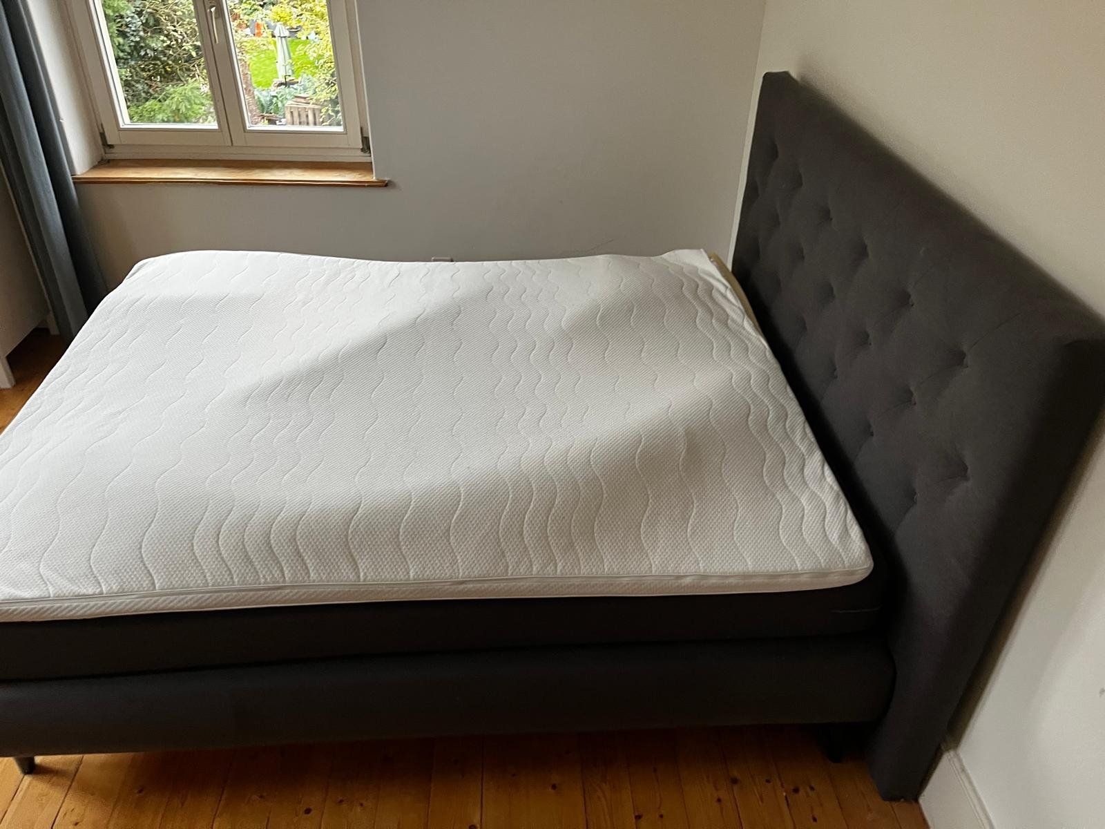 Micasa Lits: Boxspringbett – D'occasion à Oeschgen par ottiliep