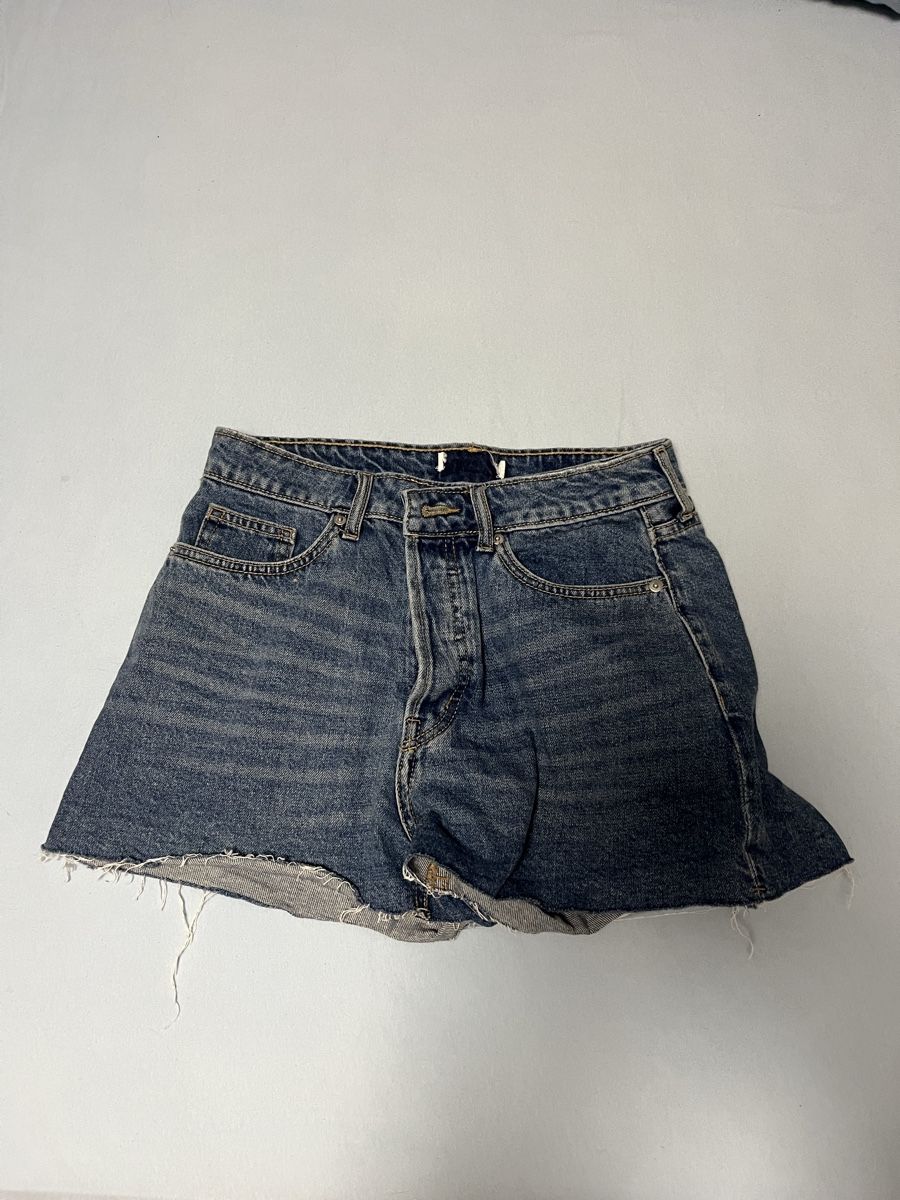 Jeans: Shorts – Gebraucht aus Romanshorn von Luette19