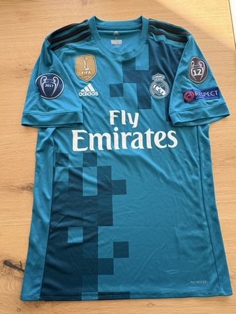 Maillot ORIGINAL Real Madrid 2017 -CR7 - S